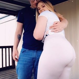 Meet your Posher, Lydia